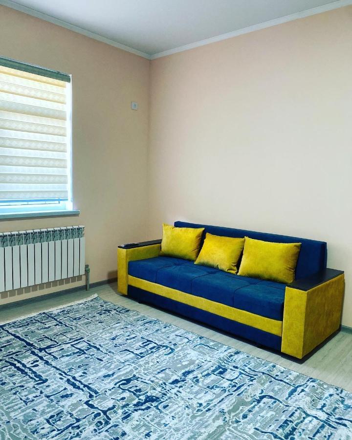 Apart House Turkistan Esterno foto